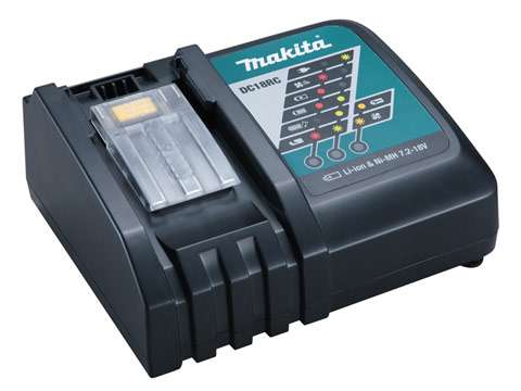 Serra-Circular-a-Bateria-Makita-6.1-2--DHS680RFJ-18V---2-Baterias---Disco---Carregador-e-Maleta