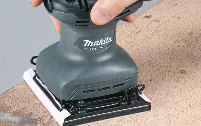 Lixadeira-Orbital-Makita-M9200G-180W-110V